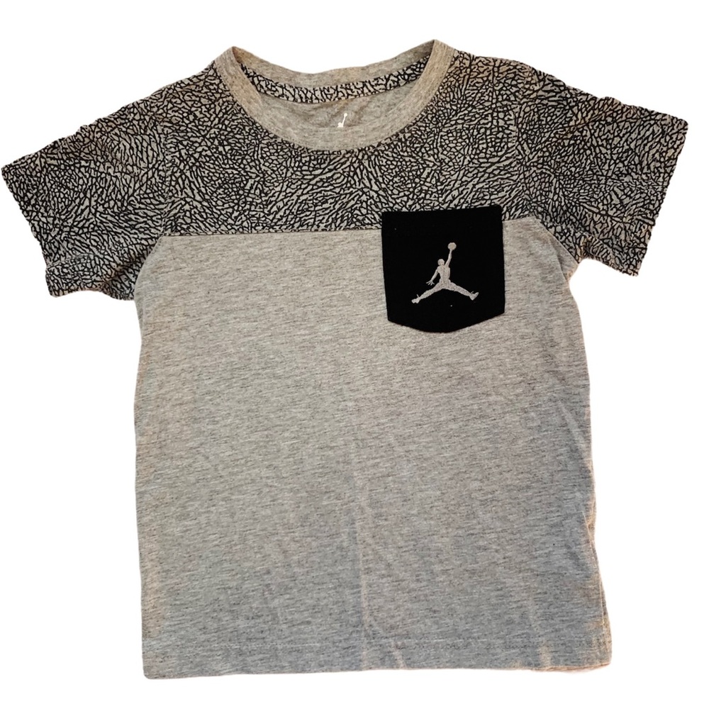 Great Condition Jordan Pocket Tee Size 6